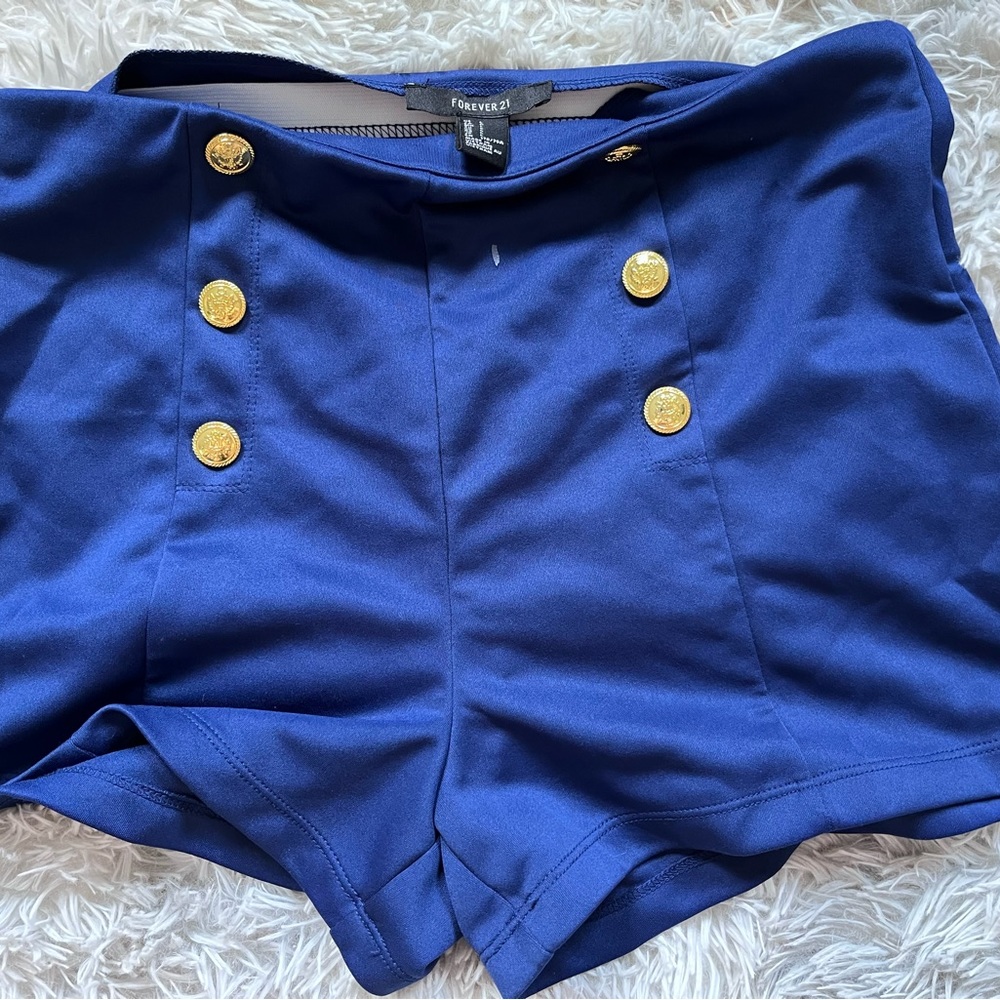 Blue button shorts